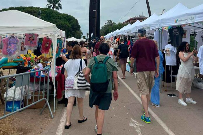 Gran ambient al 3 WoW Gavà Mar Market