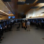 Sala principal de controladors al Centre de Control de Trànsit Aeri de Gavà
