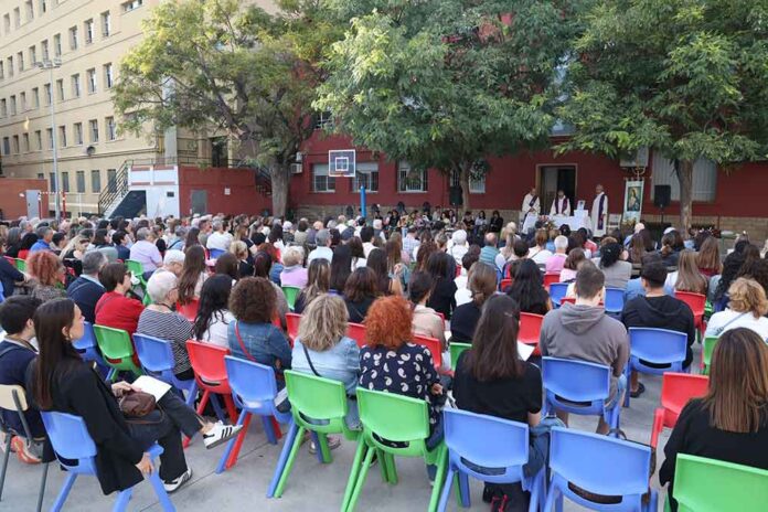 Gavà homenatja sor Loreto