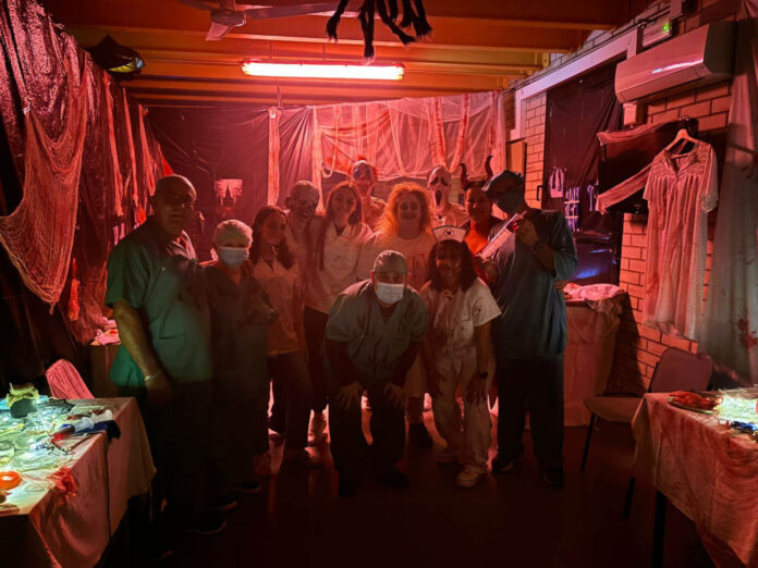 Aquests van ser l'any passat els integrants del passatge del terror de Halloween de Can Tries Halloween