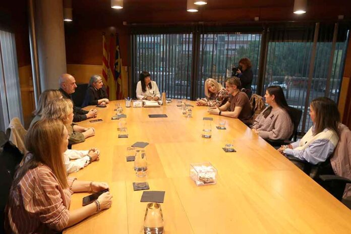 Gavà referma la solidaritat amb València