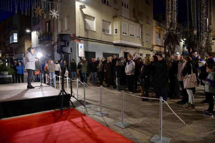 violencia-masclista-1-251125 Gavà alça la veu per totes les dones que pateixen violència