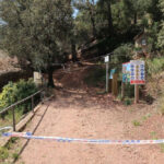 Inici del camí que puja de l’ermita fins el castell, el passat divendres abans de la seva obertura