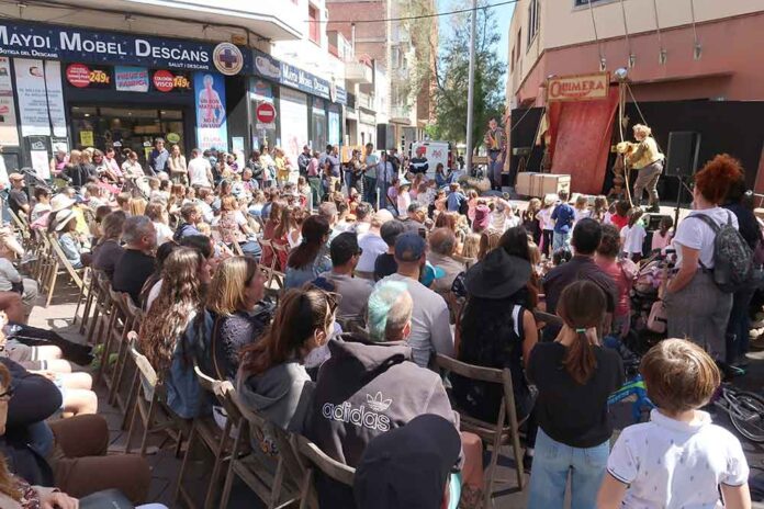 Les famílies gaudeixen un any més dels titelles a Gavà