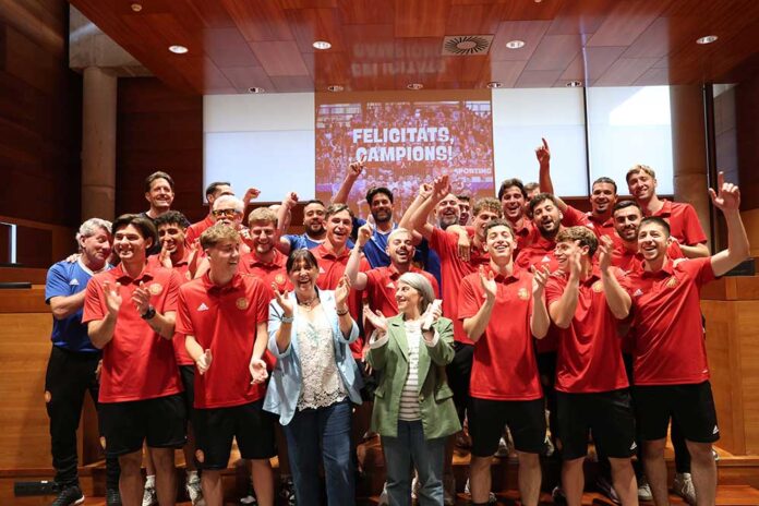 recepcio-sporting-gava-210526 Gemma Badia felicita al Sporting Gavà