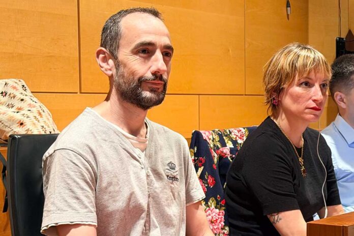 en-comu-podem-120626 ECP demana que es reparin les voreres
