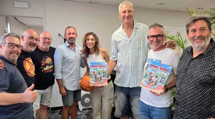 L’exjugador de bàsquet Andrés Jiménez visita Ràdio Gavà Andrés Jiménez visita Ràdio Gavà