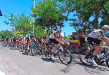 Gavà viu un dia històric amb el pas del Tour de França Gavà viu un dia històric amb el pas del Tour