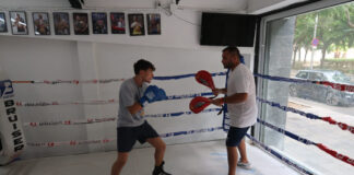 Abel Uclés, convocat amb la selecció espanyola de boxa Abel Uclés, entrenant amb Javier Gilabert ahir a la tarda