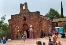L’Aplec de Sant Miquel d’enguany es tornarà a fer a Bruguers Imatge d'arxiu de l'APlec de l'any passat a l'esplanada de l'ermita de Bruguers