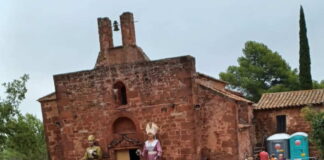 L’Aplec de Sant Miquel d’enguany es tornarà a fer a Bruguers Imatge d'arxiu de l'APlec de l'any passat a l'esplanada de l'ermita de Bruguers