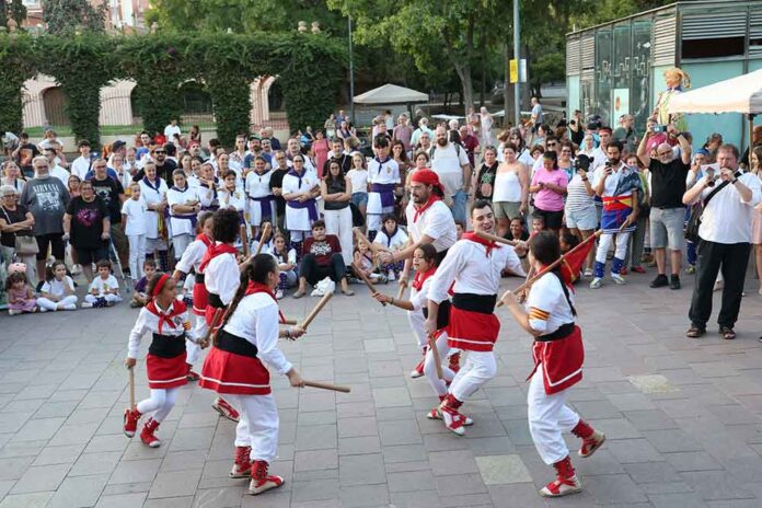 bastoners-1-150926 Gavà acull el V Aplec Bastoner del Baix Llobregat