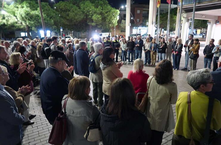 Gavà se suma al dol per les víctimes de l’accident ferroviari de Toledo